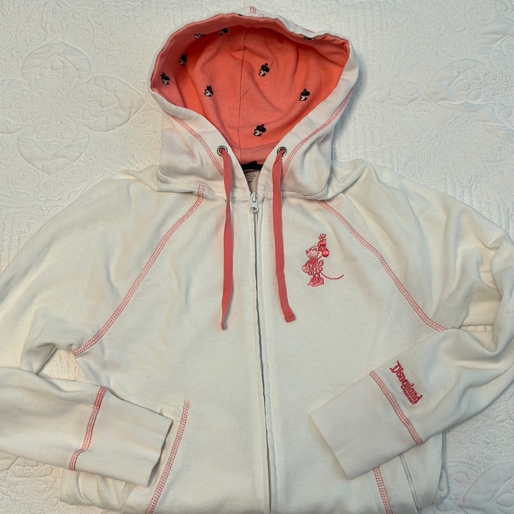 Disney Sweatshirt featuring Minnie Mouse size S